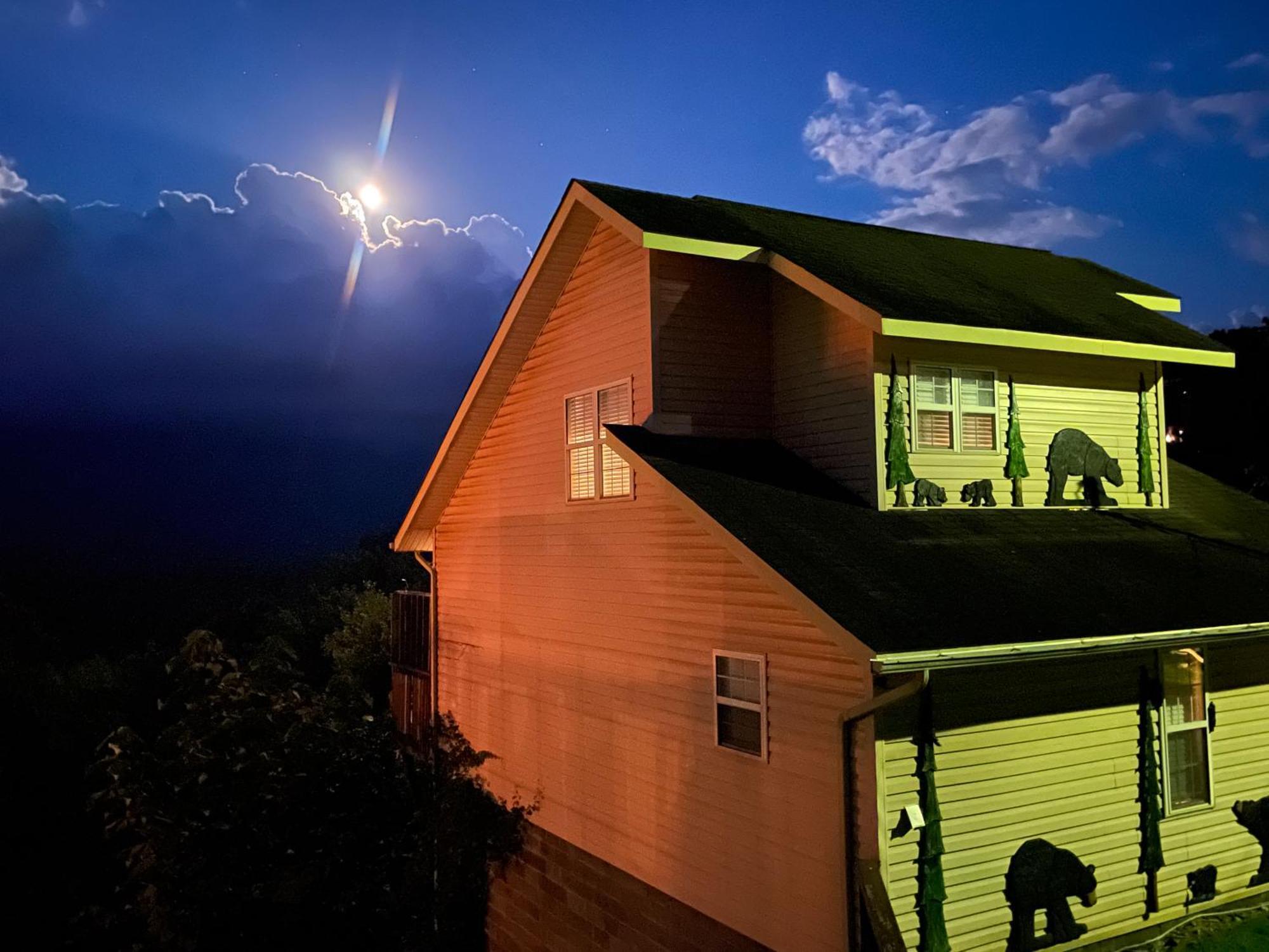 Heavenly View - Bear Themed Cabin, Hottub, Dog-Friendly, Near Gatlinburg Exteriör bild